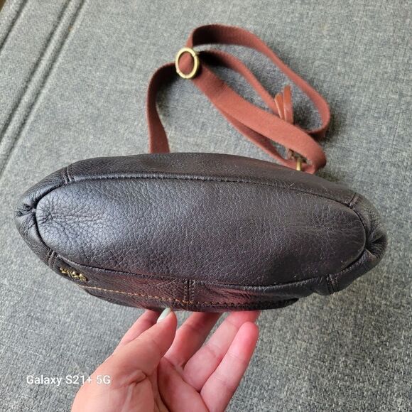 The Sak pebbled leather black crossbody bag - Picture 5 of 12